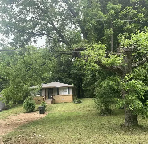 2381 Lindbergh Rd, Memphis, TN 38114