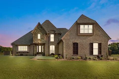 694 Riverwest Cir, Marion, AR 72364