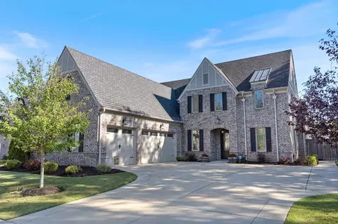 5046 Adagio Ln, Lakeland, TN 38002