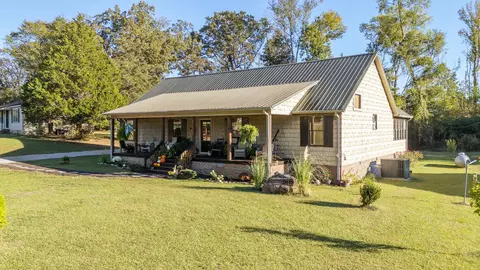Exterior - 951 Highway 57 Hwy E, Ramer, TN 38367 photo 6 of 10