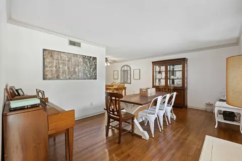 Dining - 151 W White Rd W, Collierville, TN 38017 photo 1 of 4