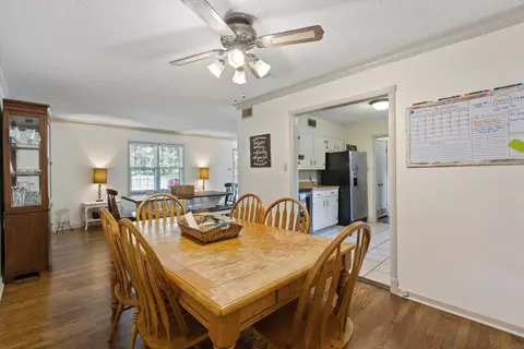 Dining - 151 W White Rd W, Collierville, TN 38017 photo 4 of 4