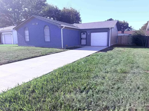 3356 Burgess Dr, Memphis, TN 38118
