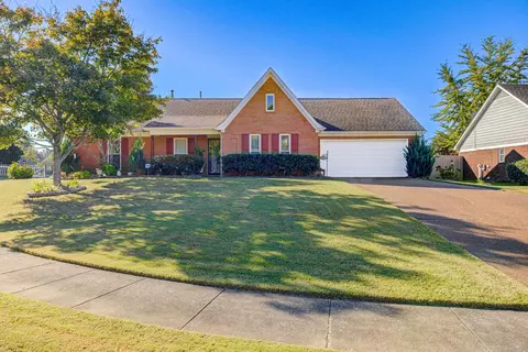 6699 Shady Ridge Cv, Bartlett, TN 38135