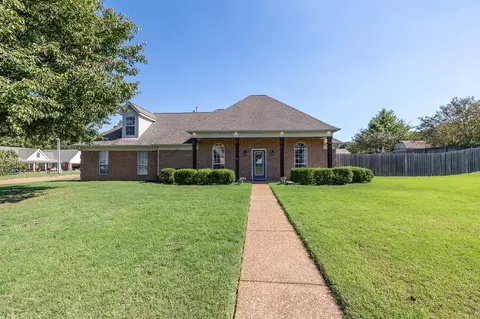 1064 Tara Dr, Hernando, MS 38632