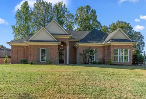 376 Stroud Cir, Atoka, TN 38004