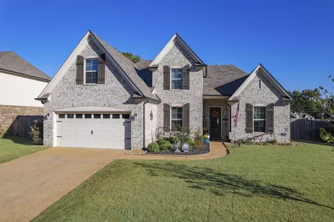 90 Laurel Glen Dr, Oakland, TN 38060