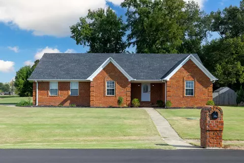 156 Farmer Trl, Atoka, TN 38004