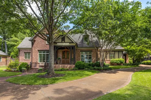 6542 Green Shadows Ln, Memphis, TN 38119
