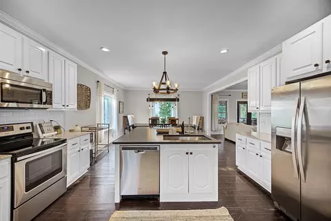 Kitchen - 939 Eagle Point Rd, Cherokee, AL 35616 photo 1 of 3