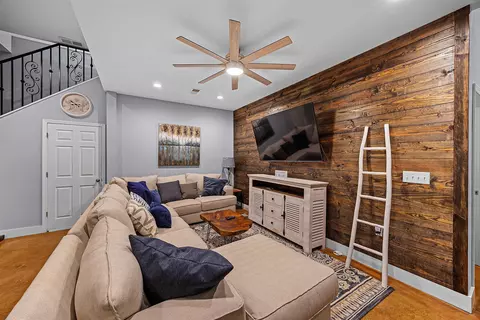 Living - 939 Eagle Point Rd, Cherokee, AL 35616 photo 5 of 5