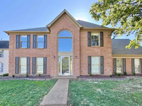 3755 Sailboat Ln, Lakeland, TN 38002