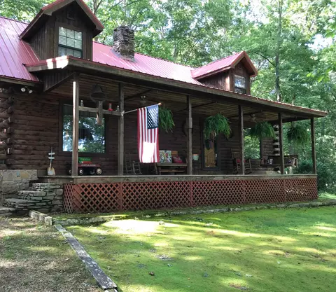 1800 Mt Gilead Rd, Bethel Springs, TN 38315