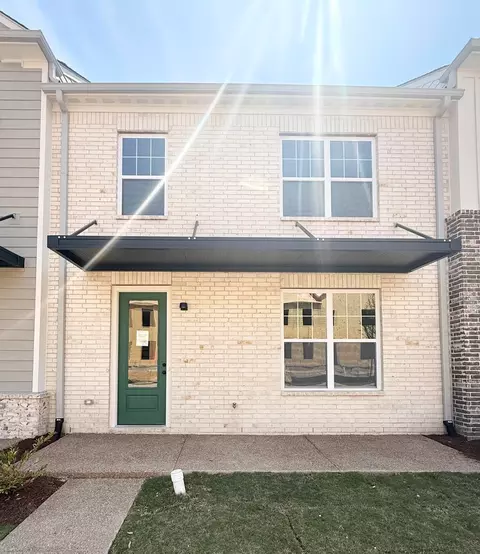 3058 Portage Dr, Bartlett, TN 38135
