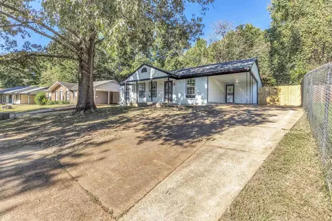 5315 Braden Dr, Memphis, TN 38127