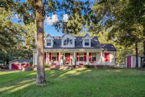 3070 Raleigh Lagrange Dr, Rossville, TN 38066