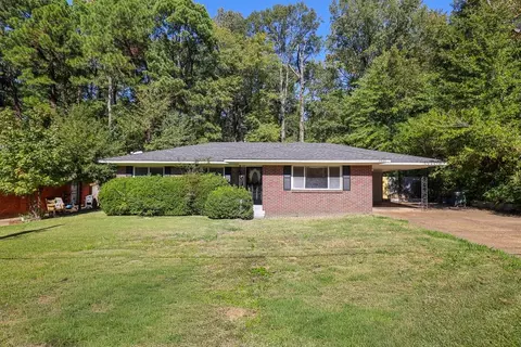 3960 Plymouth Ave, Memphis, TN 38128
