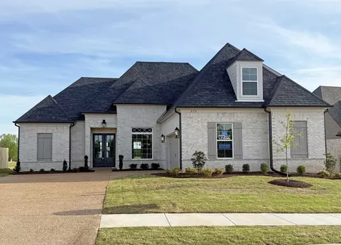 275 Valleyview Ln, Oakland, TN 38060