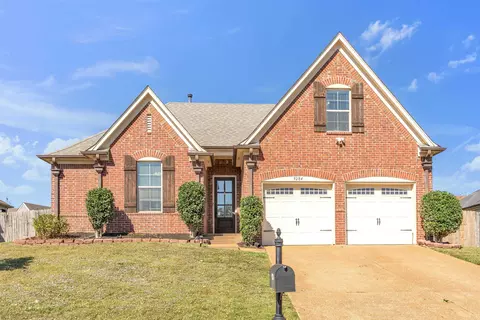 9284 Pinkerton Ln, Cordova, TN 38016