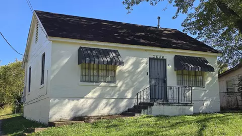 3646 Overton Crossing Rd, Memphis, TN 38127