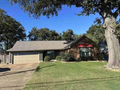 796 Rasco Rd W, Southaven, MS 38671