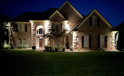 Exterior - 1752 Campden Dr, Collierville, TN 38017 photo 6 of 6
