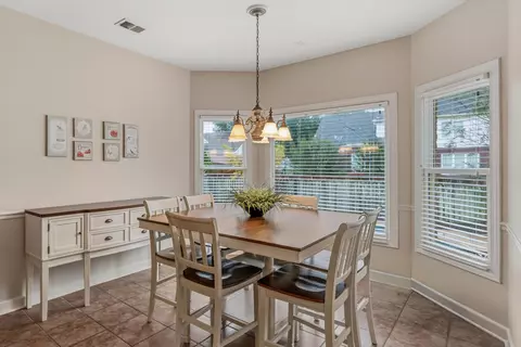 Dining - 1752 Campden Dr, Collierville, TN 38017 photo 2 of 2