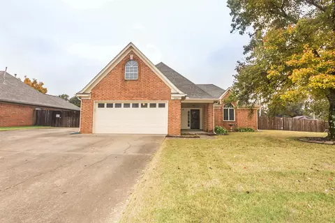 6760 Hidden Fern Ln E, Bartlett, TN 38135