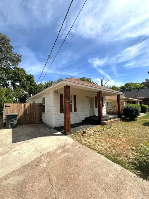 2272 Hubbard Dr, Memphis, TN 38108