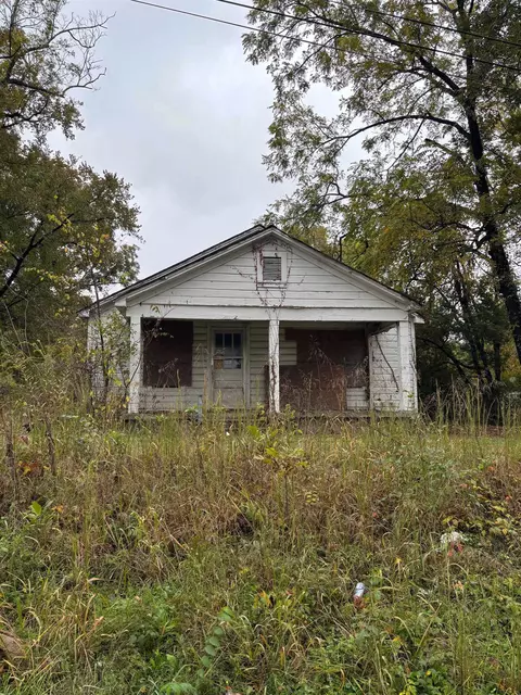 1019 Hill Ave, Covington, TN 38019