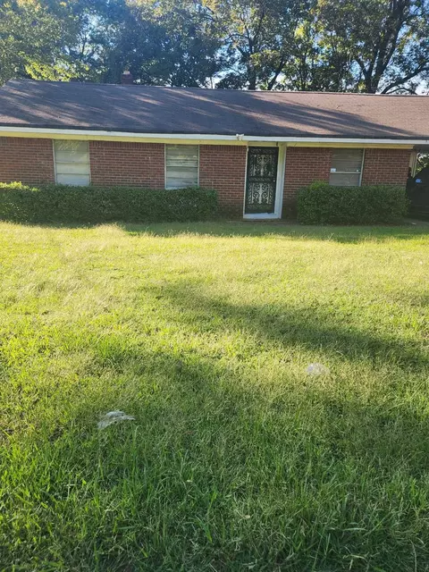 4137 Argonne St, Memphis, TN 38127