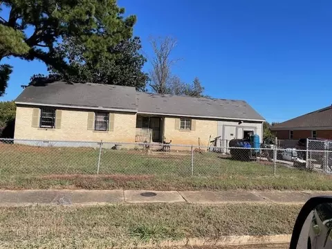 376 Clarice Dr, Memphis, TN 38109