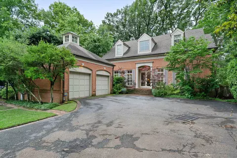 755 S Perkins Rd, Memphis, TN 38117