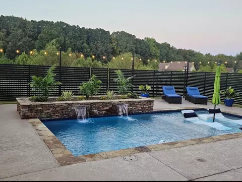 630 Lone Oak Dr, Eads, TN 38028