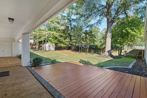 Exterior - 159 Perkins Ext, Memphis, TN 38117 photo 3 of 4