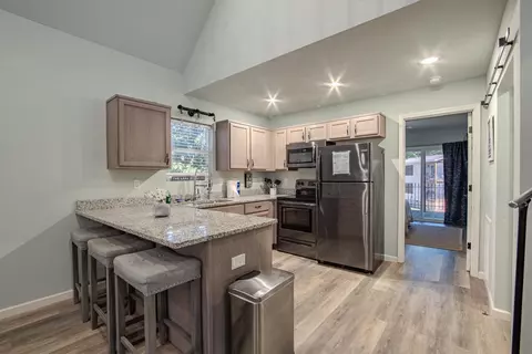 Kitchen - 25 Bogey Loop, Counce, TN 38326 photo 2 of 3