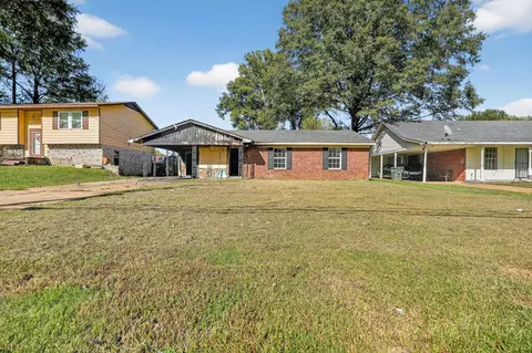 1744 W Holmes Rd, Memphis, TN 38109