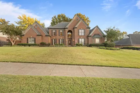 8799 Featherleigh Ln, Germantown, TN 38138