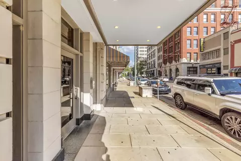 66 Monroe Ave #1007, Memphis, TN 38103 photo 2