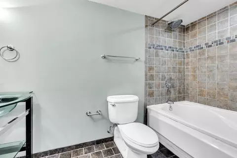 66 Monroe Ave #1007, Memphis, TN 38103 photo 23