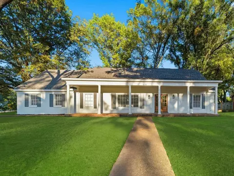 6246 Quince Rd, Memphis, TN 38119