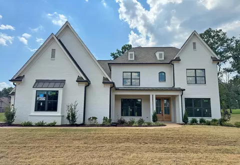 25 Kirkhill Ln, Rossville, TN 38066