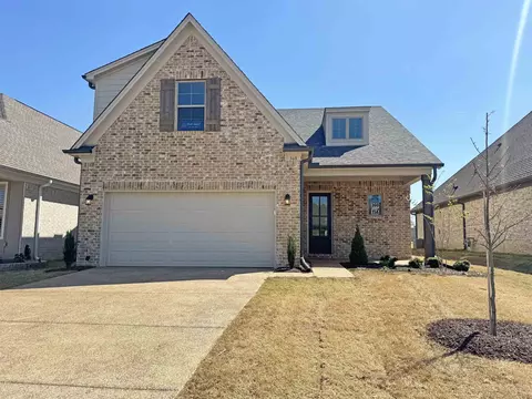 360 St Andrews Dr, Oakland, TN 38060