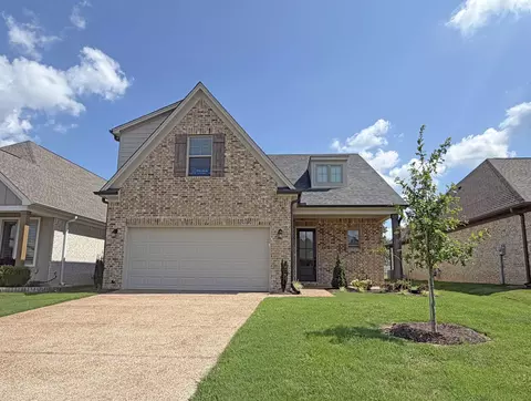 360 St Andrews Dr, Oakland, TN 38060