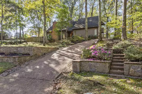 2485 Wishanger Cv, Germantown, TN 38139