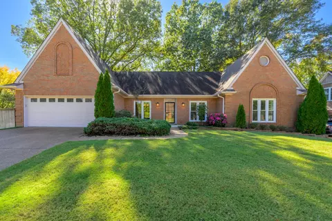 8427 W Askersund Cv, Cordova, TN 38018