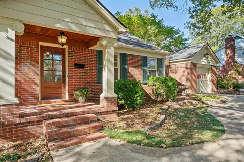 371 St Nick Dr, Memphis, TN 38117