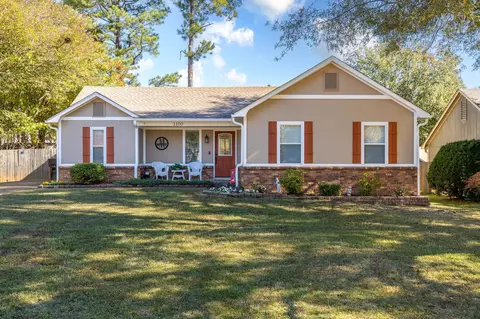 1100 Tararidge Dr, Collierville, TN 38017