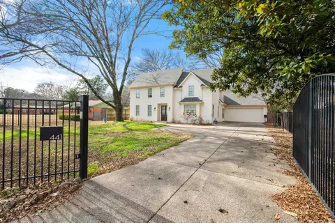 441 Waring Rd, Memphis, TN 38117