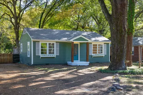 120 Sycamore Rd, Collierville, TN 38017
